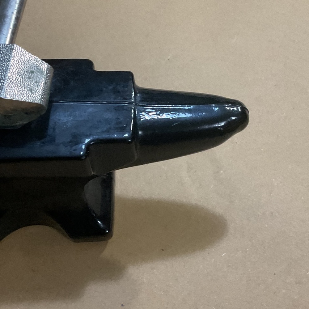 Avon Black Anvil - Picture 4 of 8